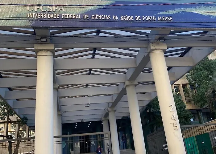 Proximo Santa Casa Ufrgs Centro
