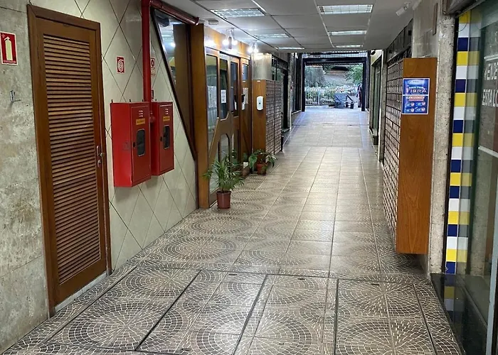 Proximo Santa Casa Ufrgs Centro *