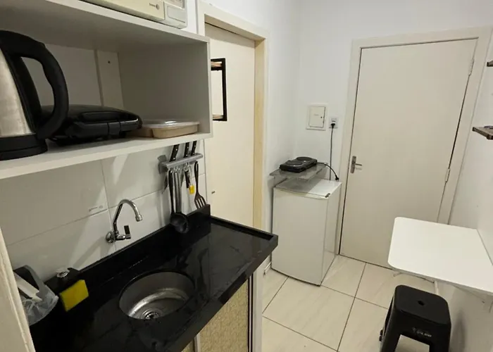 Apartamento Proximo Santa Casa Ufrgs Centro Porto Alegre